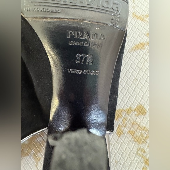 🔥🔥FINAL CLEARENCE🔥🔥 PRADA Vimtage Black Suede Leather Slingback Heel Pumps 4” - Picture 8 of 8
